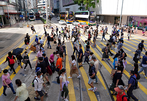 陳智思：防疫與經濟兼顧 港府在收放之間掌握平衡