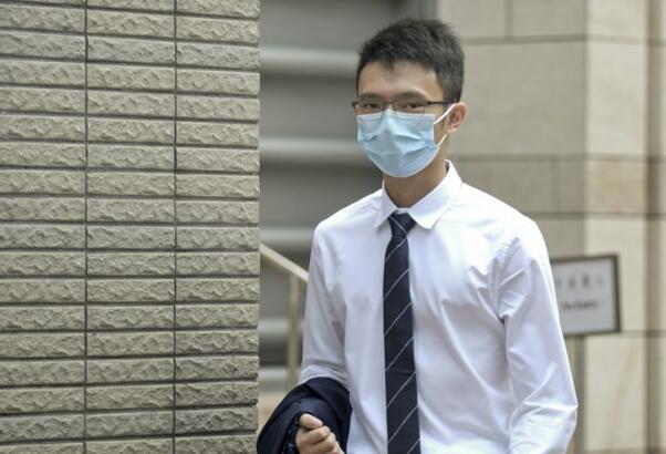 19歲理大生被搜出摺刀和爆破器 判囚9月