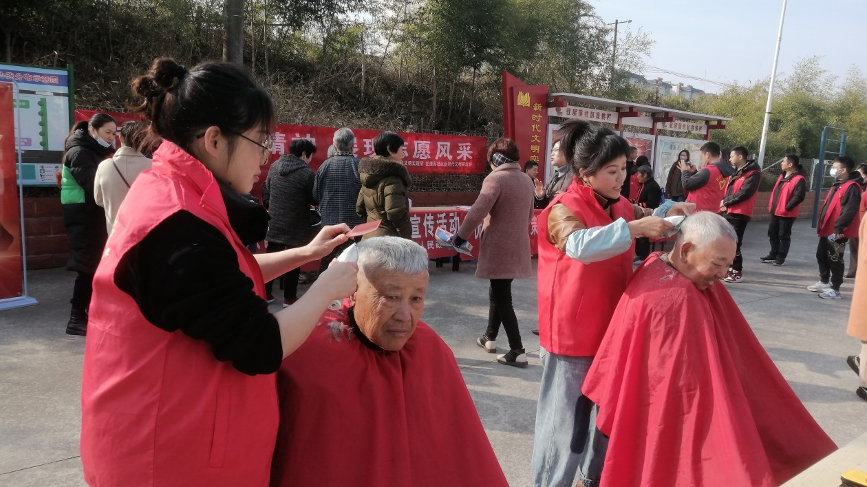 皖屯溪區屯光鎮：「社區服務越來越貼心」