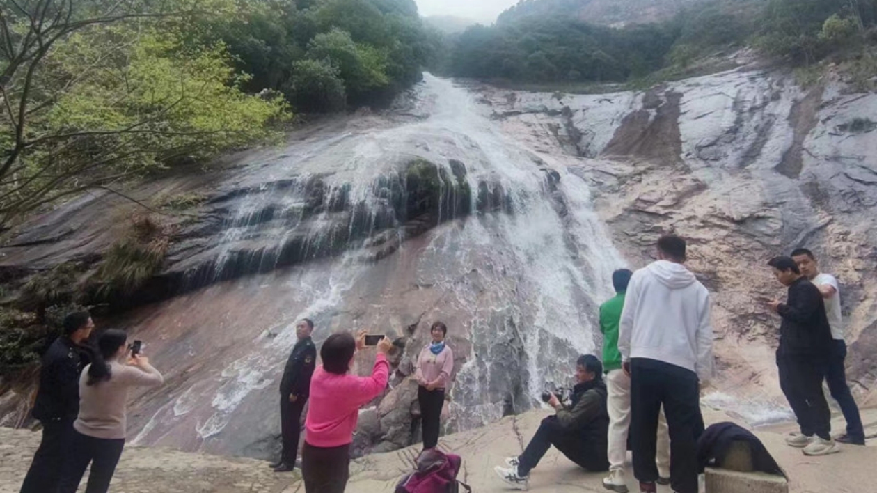 皖黃山區：春色滿園 旅遊市場增勢勁