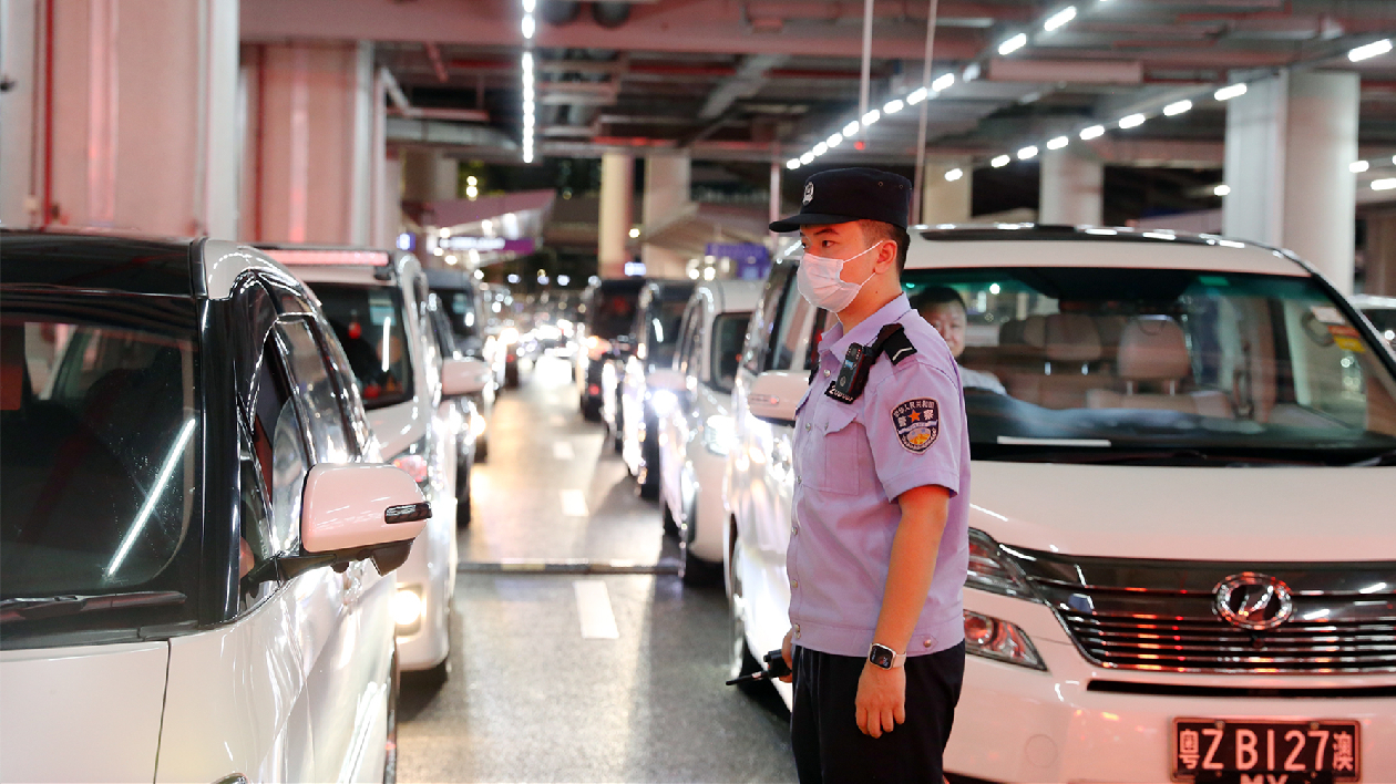 6次破萬！港珠澳大橋客流車流再創新高