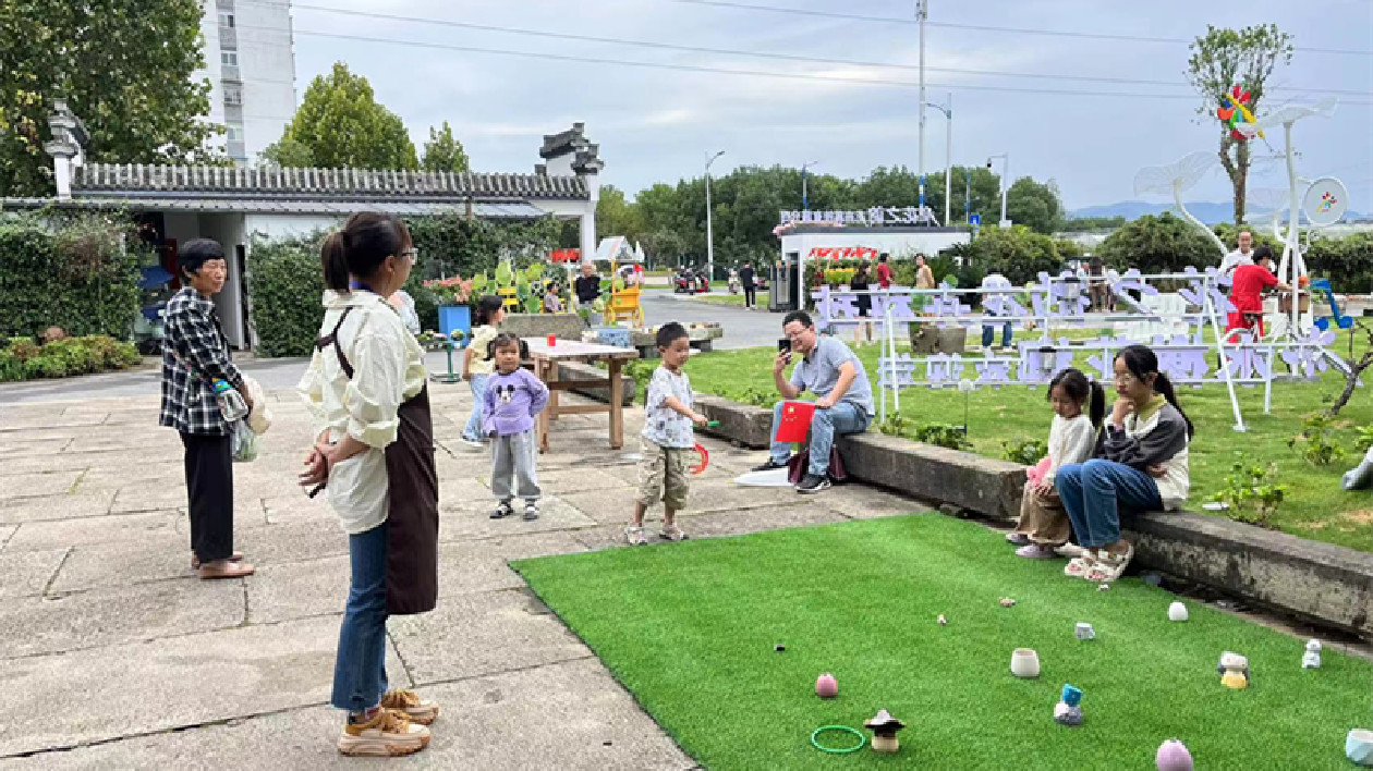 皖徽州區：花海遊園會 浪漫度國慶