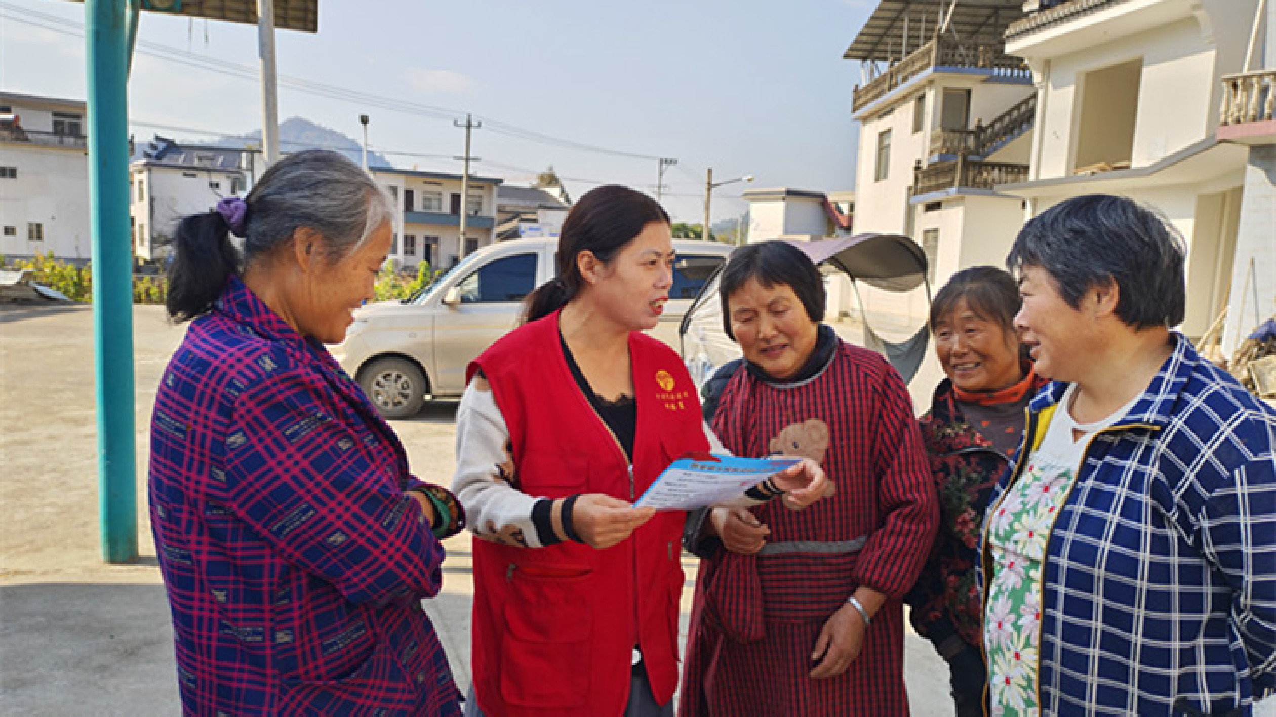 強體系提質效  皖黟縣西遞鎮「小網格」有大「聊」效