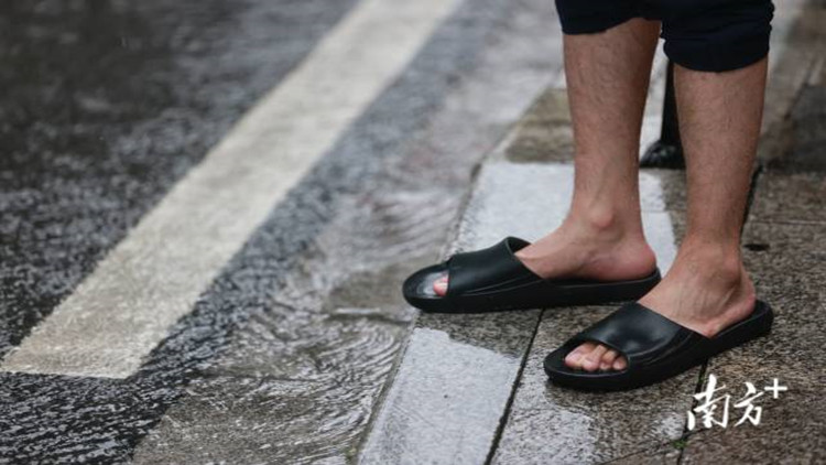 ​今晚開始新一輪暴雨 這些要留意→