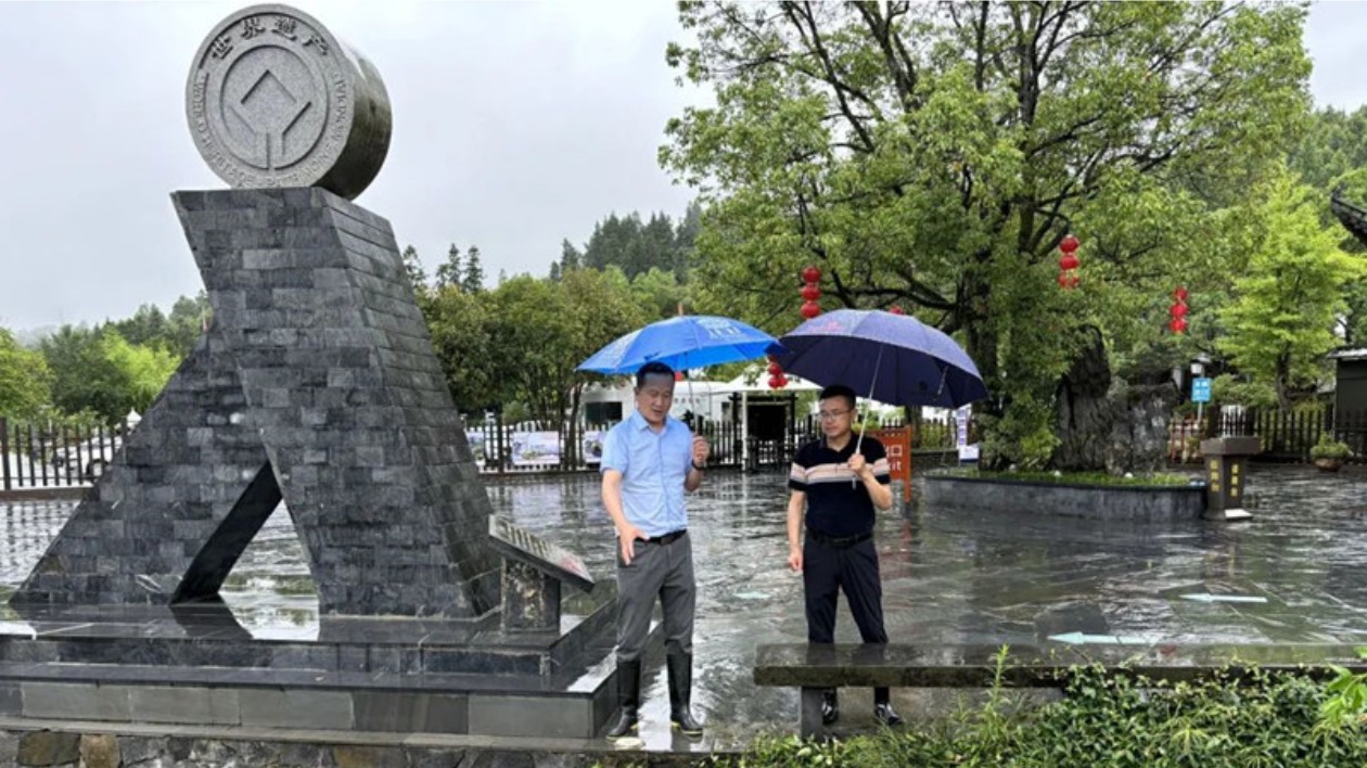 【黃山防汛救災見聞錄】強排查重值守  黟縣櫛風沐雨打好「文保保衛戰」