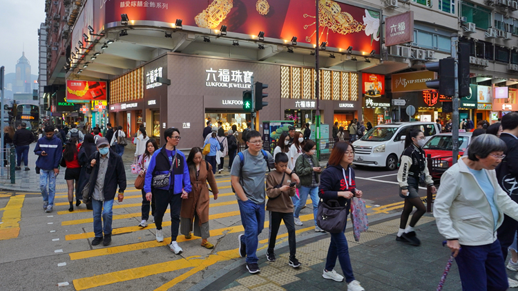 吳永嘉：歡迎提高內地訪港旅客購物免稅額 助提振本港經濟