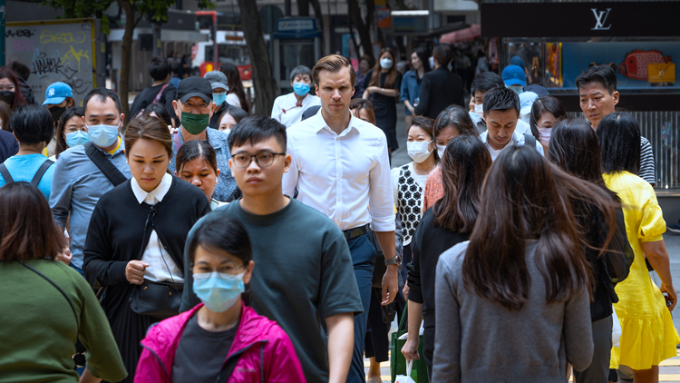 【來論】識變應變求變 促人才來港留港打造高地