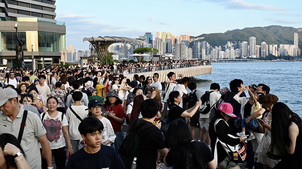 ​康文署呼籲市民慶祝聖誕佳節時保持地方整潔