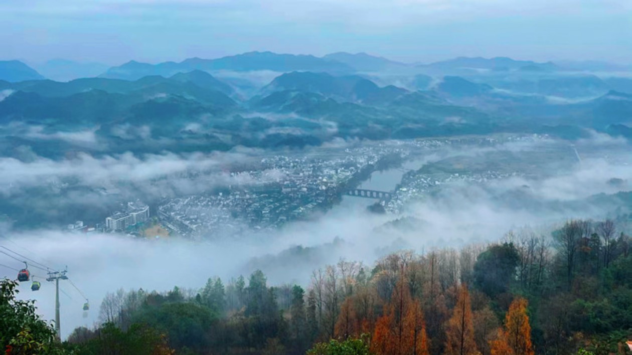 皖休寧：齊雲山「雲海」醉遊人