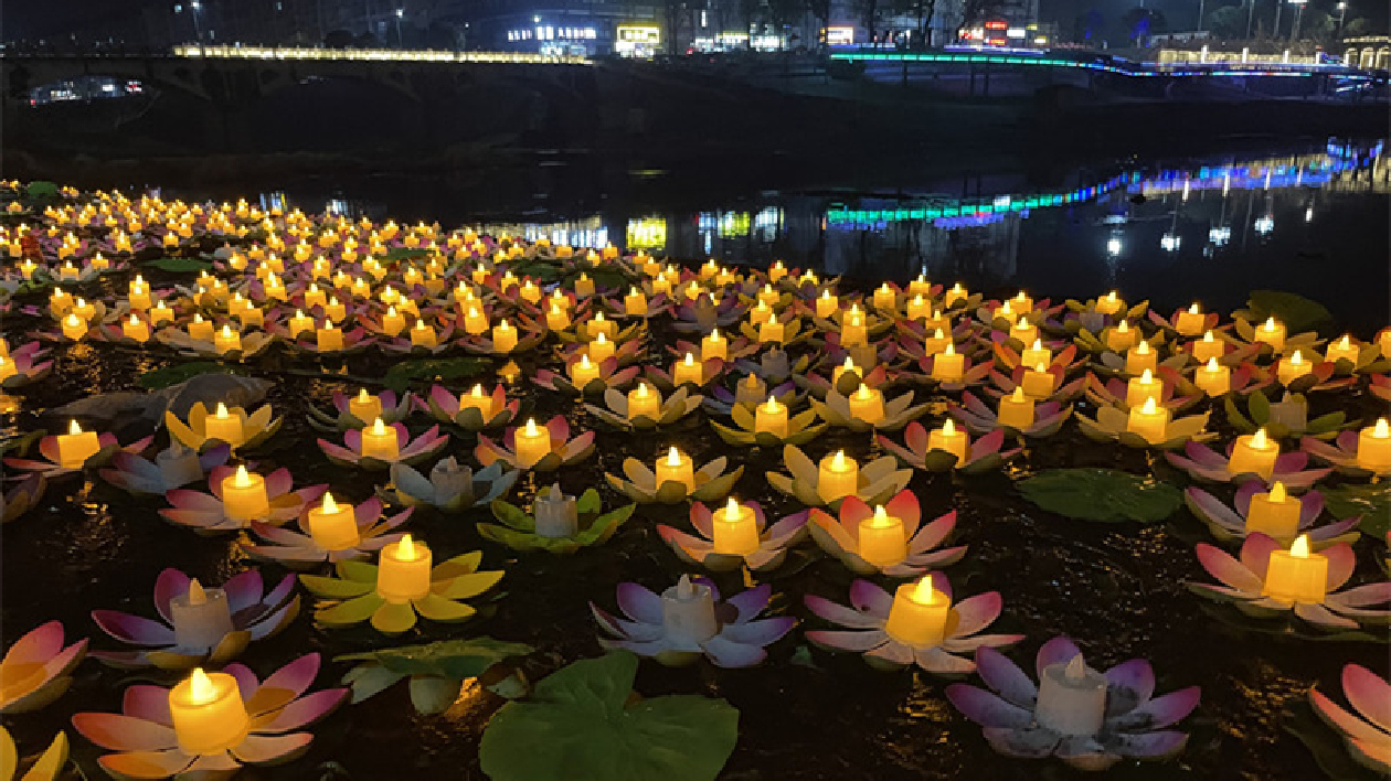 皖祁門縣：非遺靚東街 梅城鬧元宵