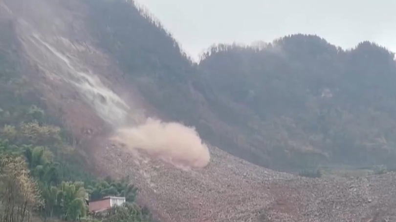 四川筠連山體滑坡已致10人遇難、19人失聯